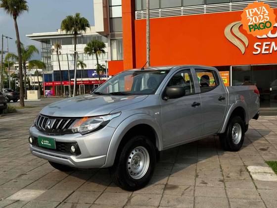 MITSUBISHI L200 TRITON 2.4 16V TURBO DIESEL GLS CD 4X4 AUTOMÁTICO